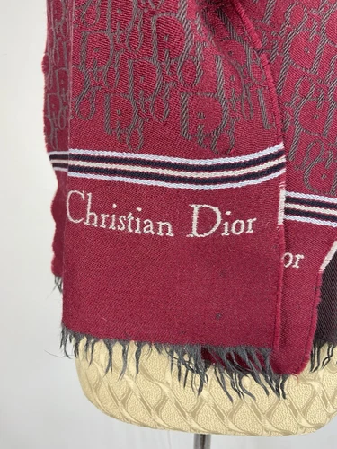 Christian Dior vintage monogramme imprimé trotteur bordeaux 60X12 pouces