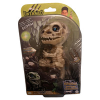 Fingerlings Untamed Gloom Dinosaur Interactive Motion & Sounds Glow in the Dark