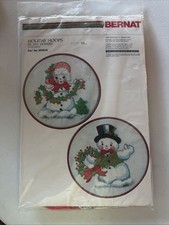 1978 BERNAT Holiday Hoops Mr. Mrs Snowman Stitchery Kit Christmas - Sealed 