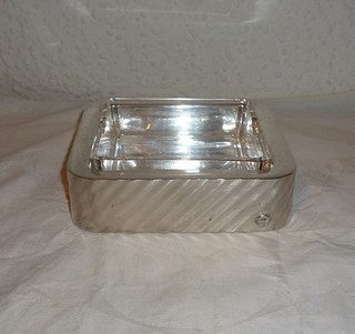 ALTER DESIGN ASCHENBECHER VERSILBERT/SILVER PLATED ETIENNE AIGNER SIGNATUR/LOGO