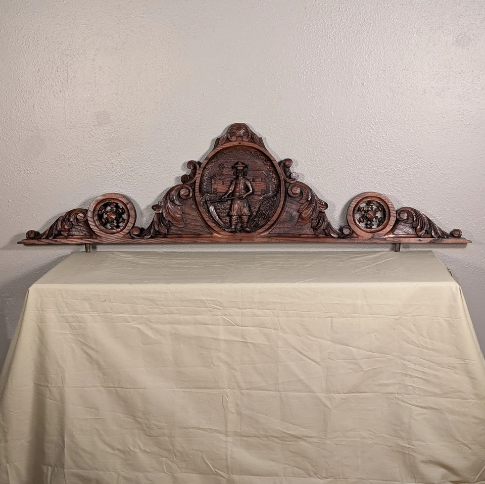French Breton/Brittany Antique Carved Chestnut Wood Pediment Crest Crown - Image 3 of 4