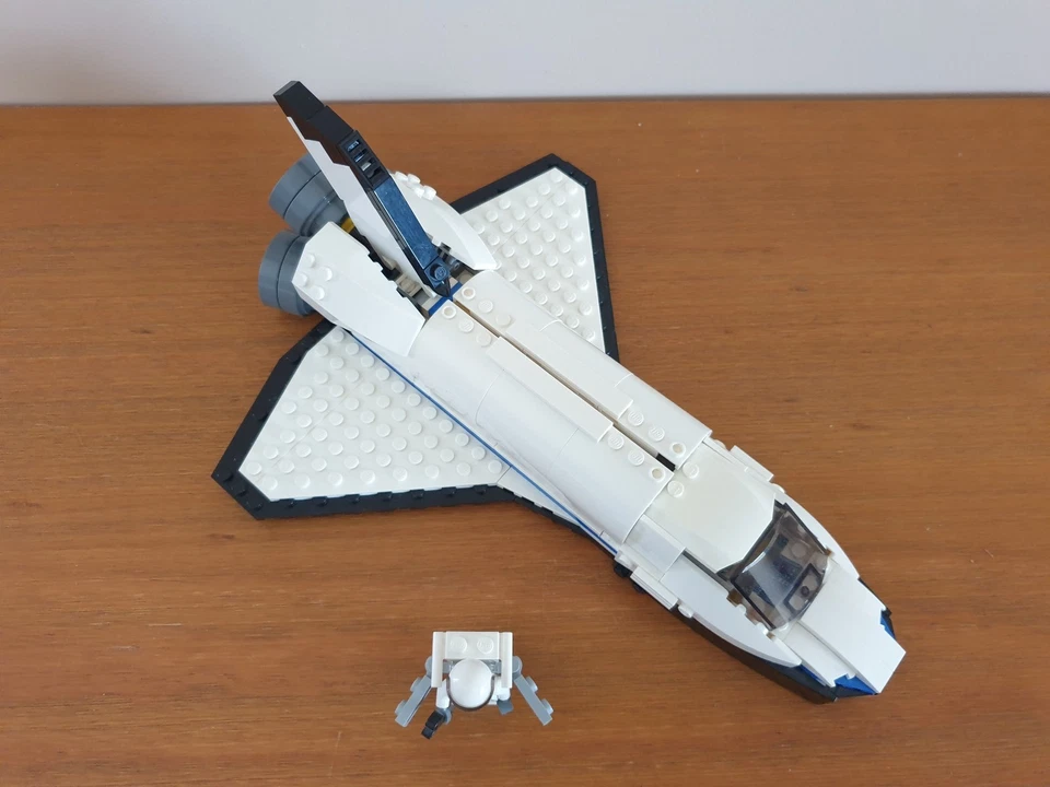 LEGO Creator 31066 Space Shuttle Explorer, photo 2 sur 5