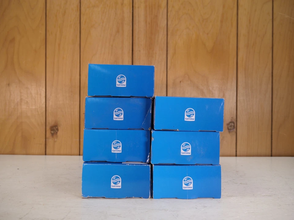 7 PHILLIPS TAPER CANDLES WARM WHITE LED CANDOLIER W/ BRONZE BASE & TIMER NEW - Image 4 of 4