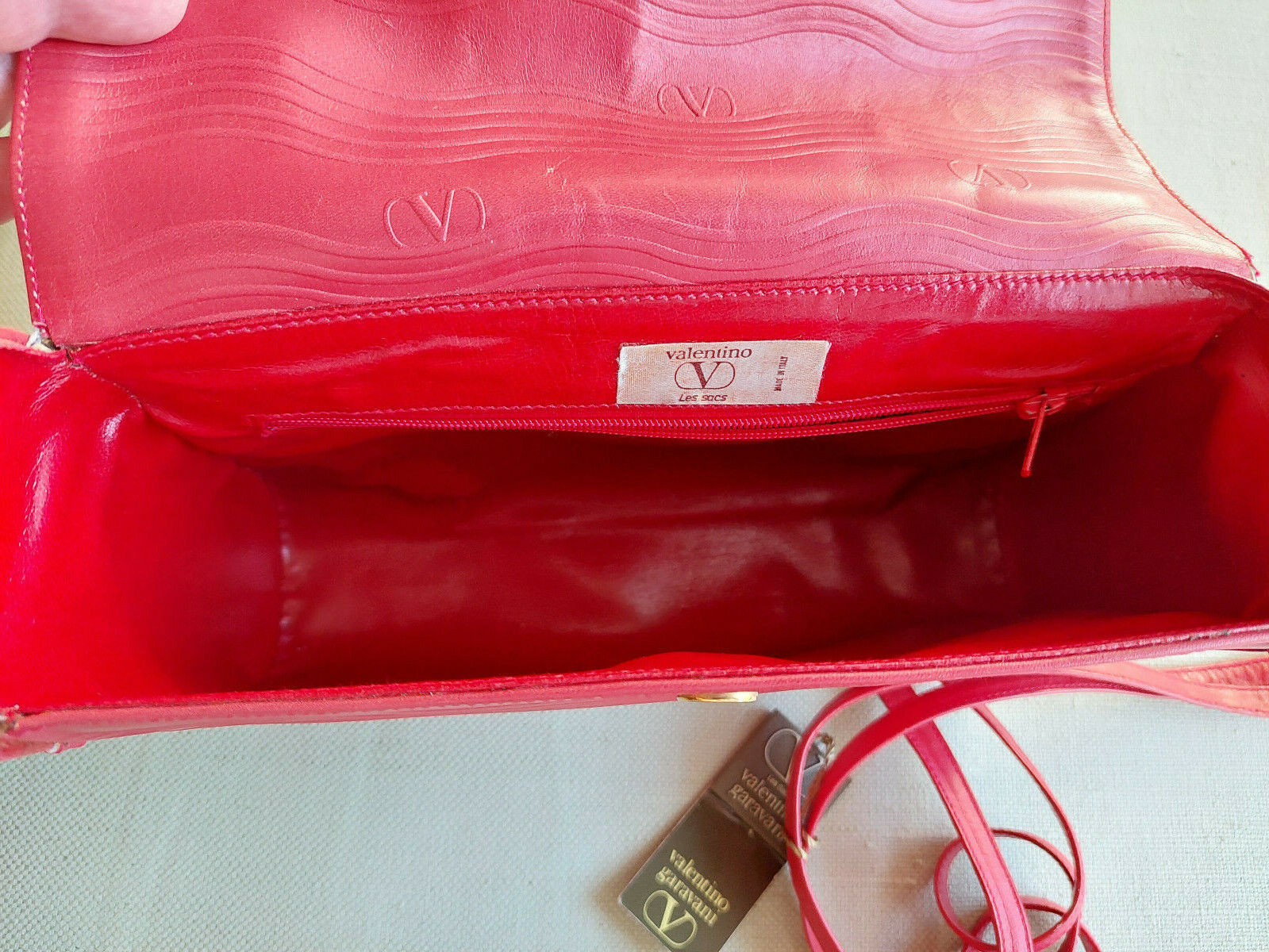 Rare Vintage Red Leather Valentino Garavani Handbag 9