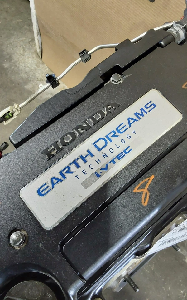 2015 Honda Accord 2.4L Engine Assembly OEM 70K Miles - Image 4 of 4
