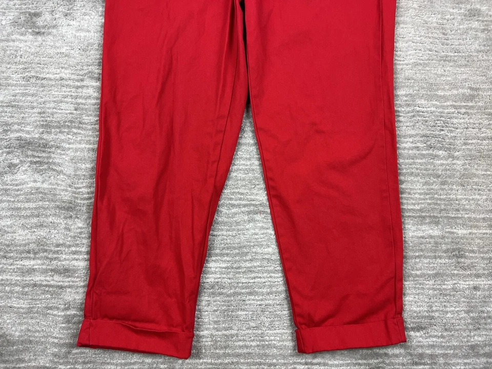 Pantalones Forever 21 para mujer grandes rojos con puños y cinturón Foto 3 de 4