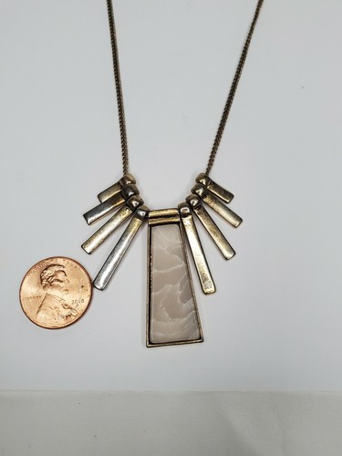 Collar Mezclado de Metal y Piedra Geométrico Tono Dorado 24"" + 2"" Cadena Moda Disfraz - Imagen 4 de 5