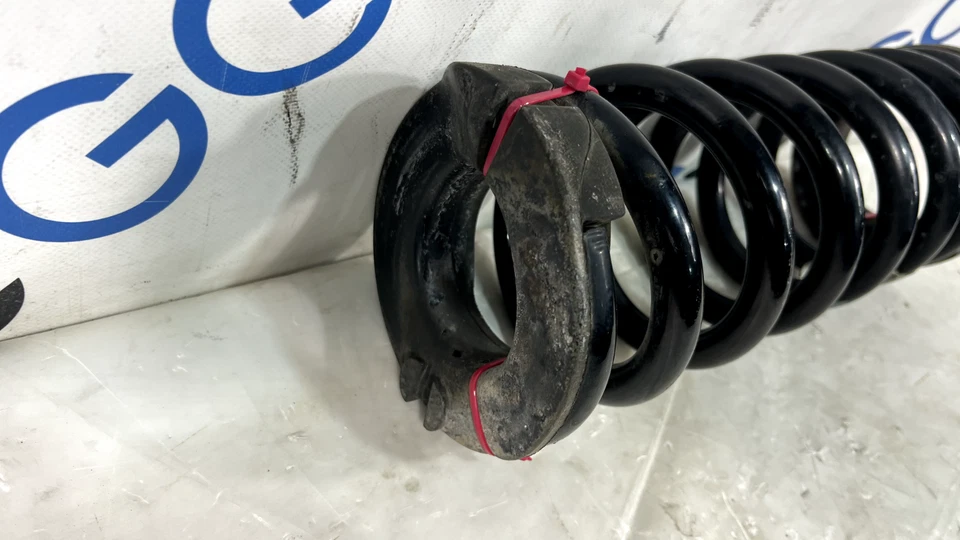 Lincoln MKZ 2013-2020 AWD suspensión trasera lado izquierdo muelle helicoidal OEM DG9C5560ANF Foto 2 de 4