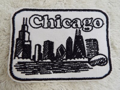 Chicago Skyline 4'' Embroidery Iron-on Patch (E8)