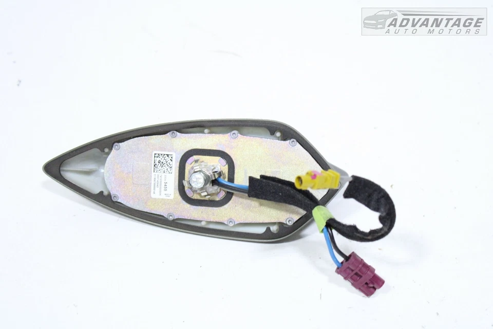 Chevrolet Cruze LT 2016-19 techo antena aleta de tiburón negro con hervidor metálico OEM Foto 4 de 4