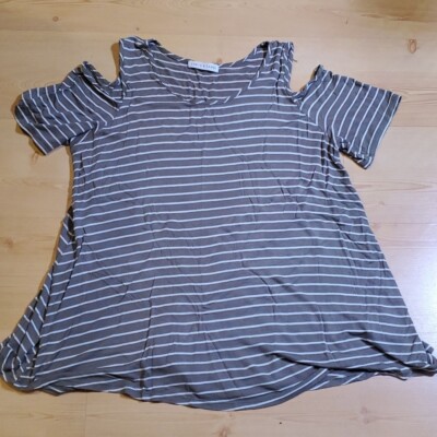 Chris & Carol Grey White Striped Cold Shoulder Scoop Neck Relaxed Top Large