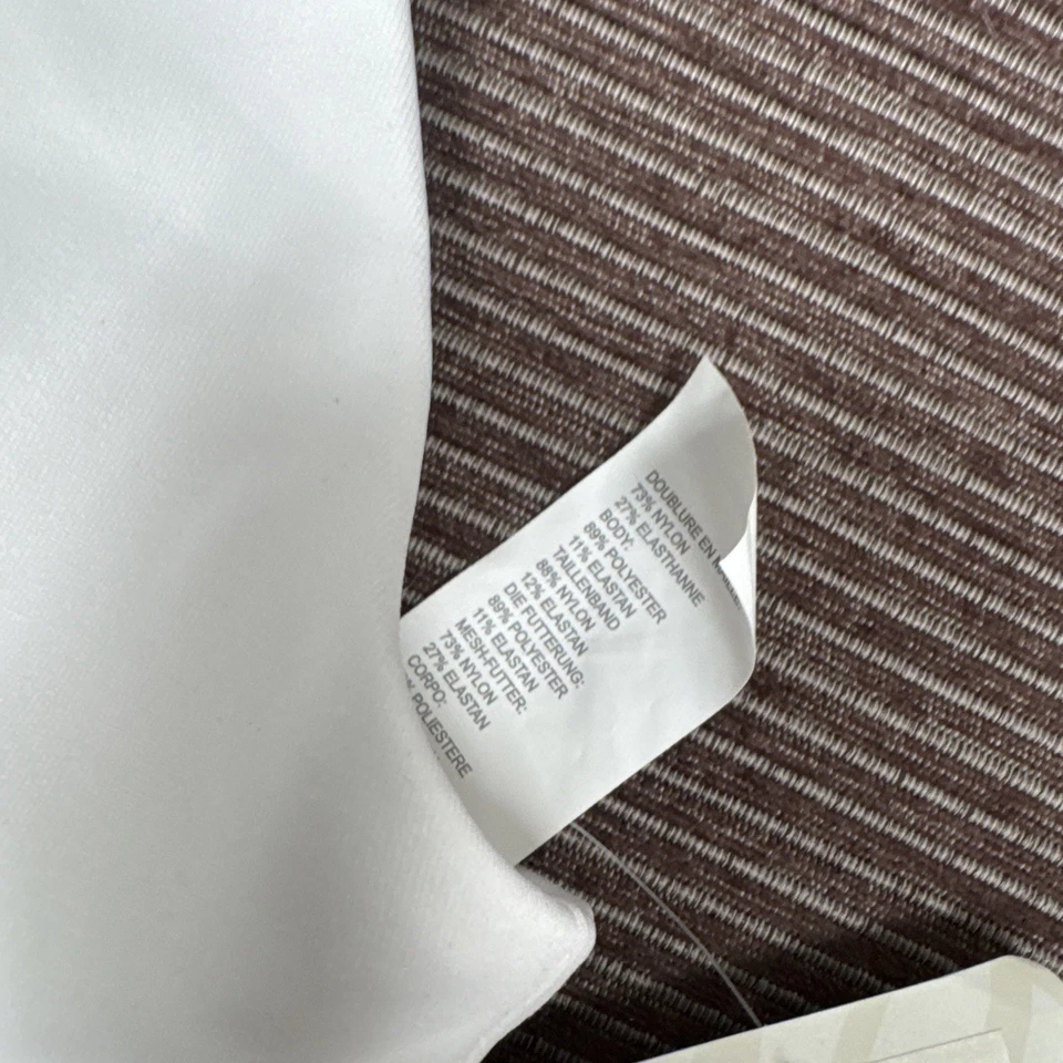 Sutiã esportivo Fabletics tamanho pequeno branco sem fio acolchoado de alto impacto - Imagem 4 de 4