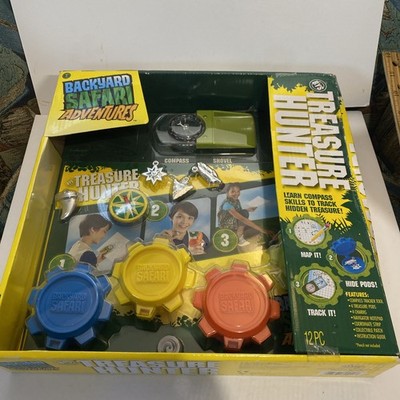 NEW Backyard Safari Adventures Treasure Hunter 12Pc Set Learn Compass Skills NOS