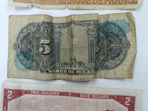 Lot of 8 Foreign Banknotes World Currency Various Countries - Picture 16 of 21