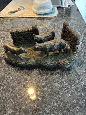 #ad Vintage Genesis Fine Arts of Ireland Wolf Stalking 3 Sheep Sculpture $100.00