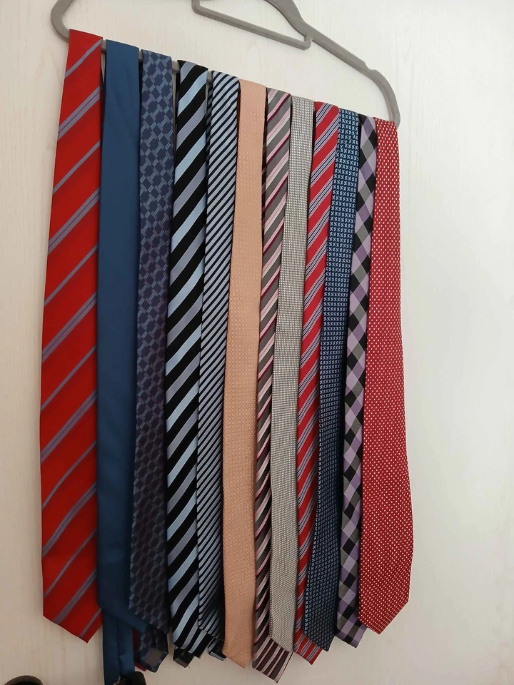 Krawatten Herren alle Marken, 1x Gianni Versace dabei - Bild 1 von 2