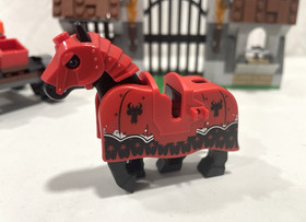 LEGO 70402 The Gatehouse Raid 100% with Manual, no box - 2013