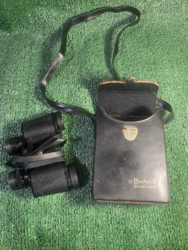 Vintage BUSHNELL Featherlight 8x30 binoculars W/ Bushnell CASE & STRAP No-Glare