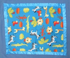 HANDCRAFTED MULTI-COLORED ANIMAL BABY BLANKET 30  X  35  INCHES-NEW