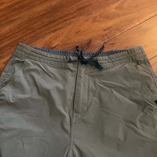 Quiksilver Gray Amphibian Shorts Men's 32 Light Beach Outdoor 4 Ways Stretch EUC - Picture 4 of 12