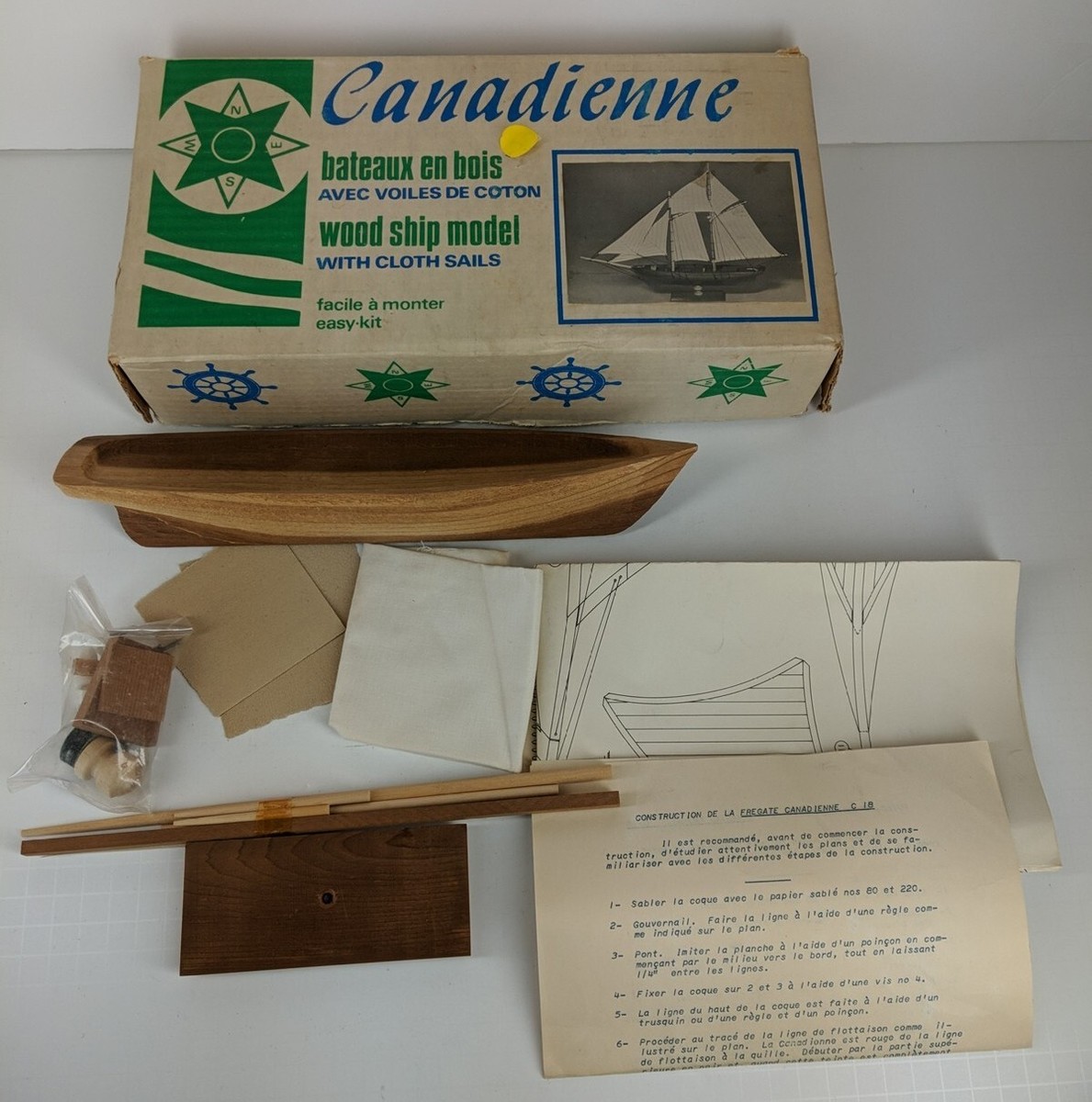 Les Bateaux Leclerc CANADIAN FRIGATE Wood Ship Model Easy Kit 