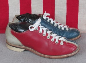 vintage womens bowling shoes