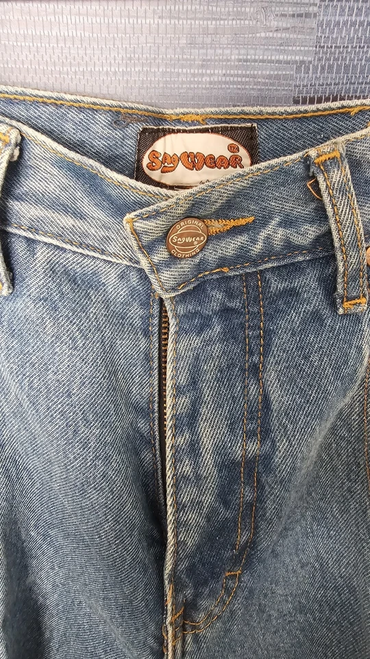 SAGWEAR de James Head. ¡Destaca en estos pantalones de mezclilla vintage de los 90 para mujer! Talla 3 Foto 4 de 4