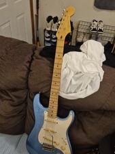 Squier Stratocaster Electric Guitar Blue Soli...
