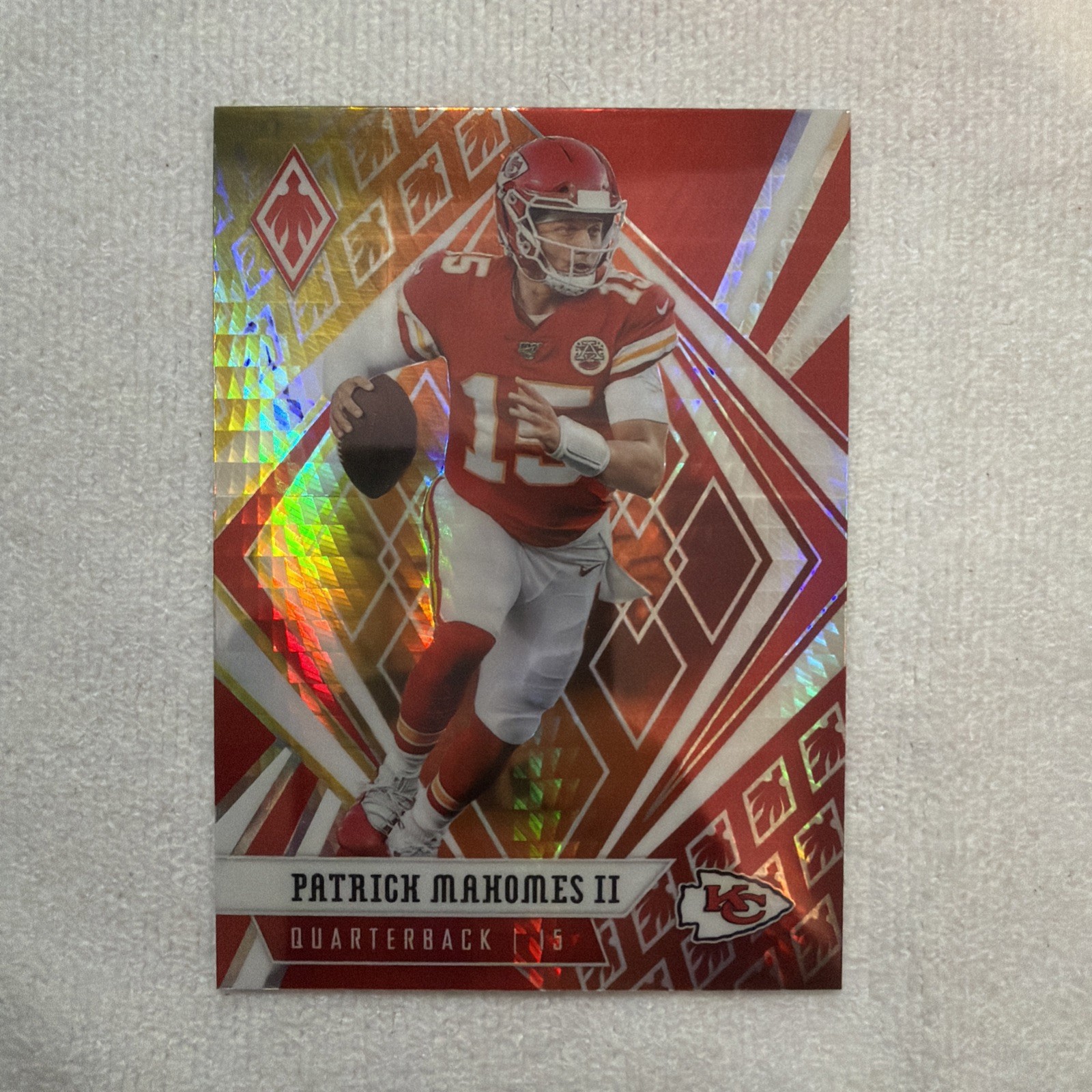 2020 Panini Phoenix #45 Patrick Mahomes II Fire Burst