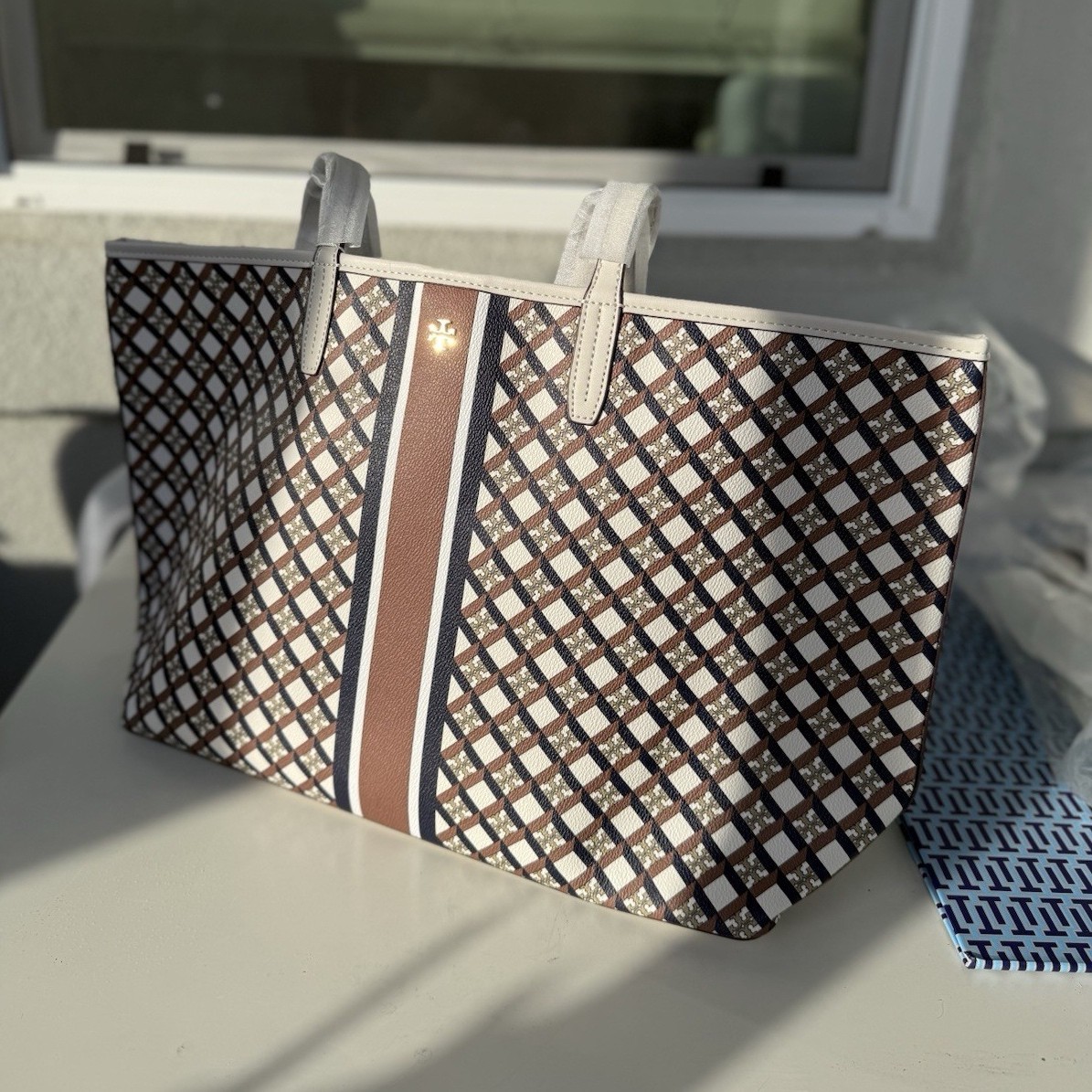 Tory Burch Geometric Large Tote Bag Logo Accent Brown White Striped Handles