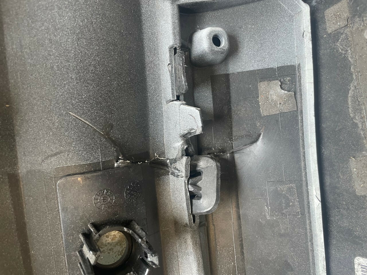 Genuine PORSCHE Cayenne lower bumper spoiler & trim 9Y0807834AOK1  