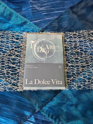 ONEUS La Dolce Vita V Version Pocaalbum Sealed