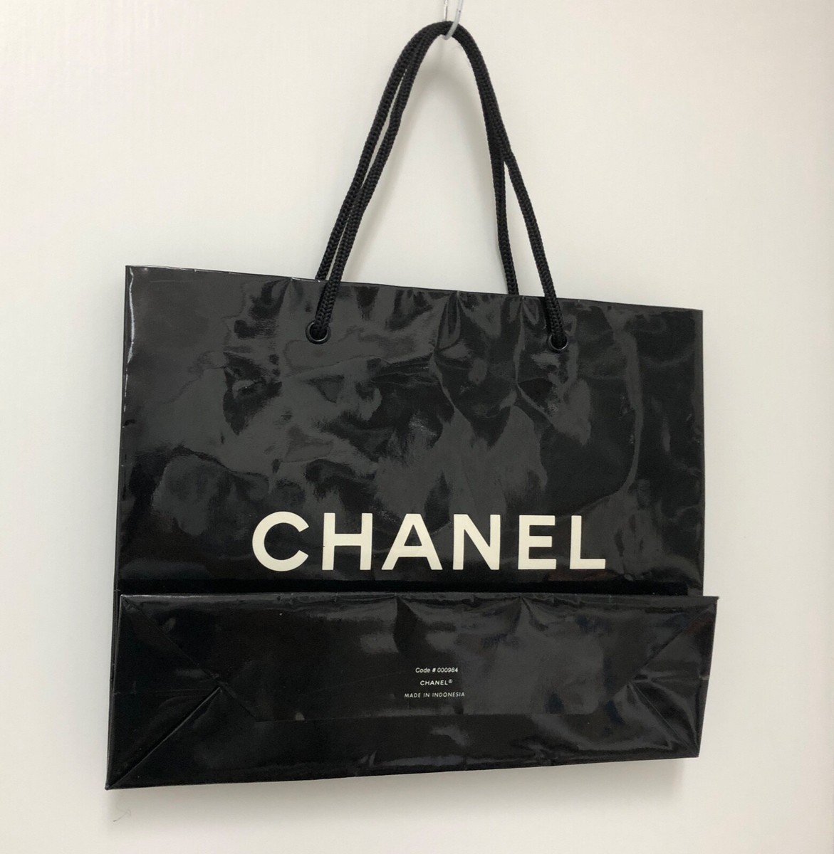 Chanel Paper Shopping Gift Bag - Authentic - Empty - 9 7/8