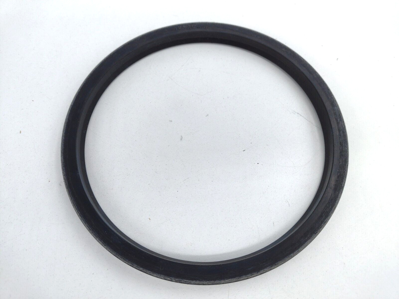 * Parker 12819 H1L7 2QTR18 Shallow Cavity Gen Purpose Clipper Oil Seal Wiper (H)