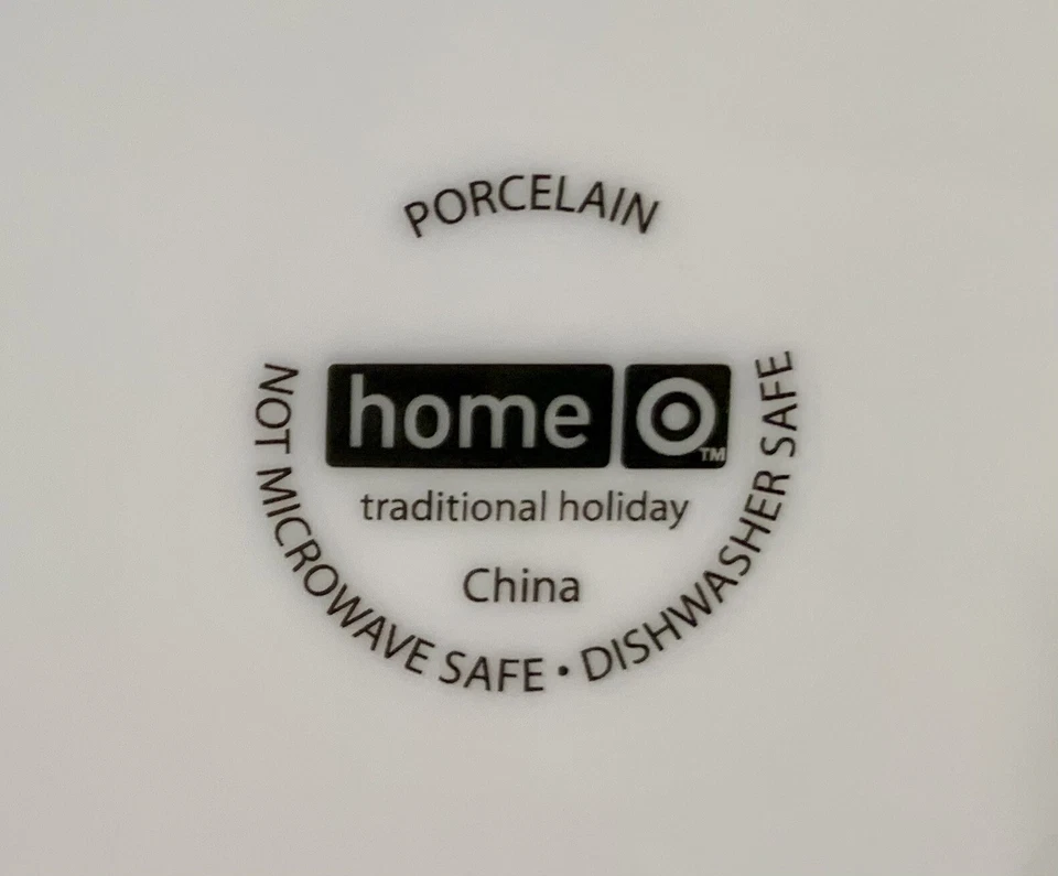 "Lote de 4 platos de ensalada Target Home ARCTIC SOLSTICE 8,75"": copos de nieve plateados ❄️" Foto 2 de 4