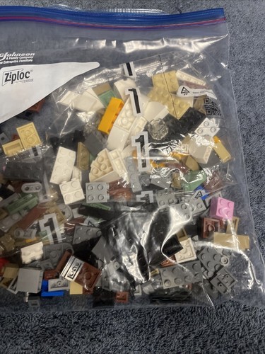 LEGO STAR WARS Brickheadz 75317 The Mandalorian & The Child 100% Complete - Picture 3 of 5