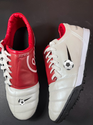 HAND MADE SOCCER SHOES T90 TURF LEATHER N0T 0R1G1N4L ORDER HALF SIZE UP