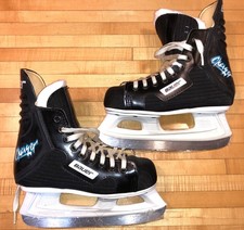Pre-Worn VGC Bauer Charger Youth Junior 1D Skates Canada Size 2 See Chart