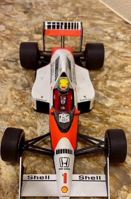 AYRTON SENNA  1989 McLaren MP 4/5A  HONDA V10 1:18 RARE - Image 4 of 4