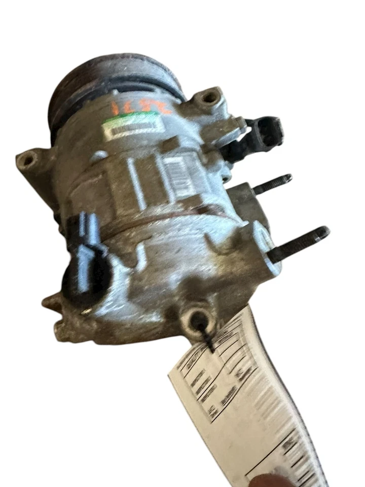 14 15 16 17 18 19 20 21 22 23 DODGE CARGADOR Compresor de Aire Ac 5.7 Foto 4 de 4