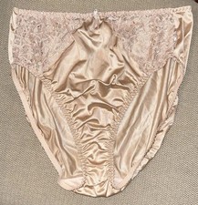 VINTAGE NEW WACOAL 84202 NUDE BEIGE LACE TRIM BRIEFS PANTIES SZ XL LIQUID SATIN