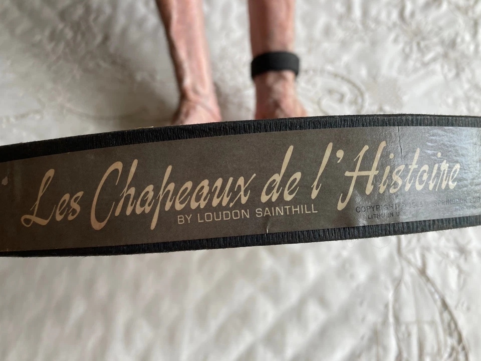 Vintage Springbok Circular Puzzle “Les Chapeaux de l”Historie” 1965 500 pcs-1 mi - Image 3 of 4