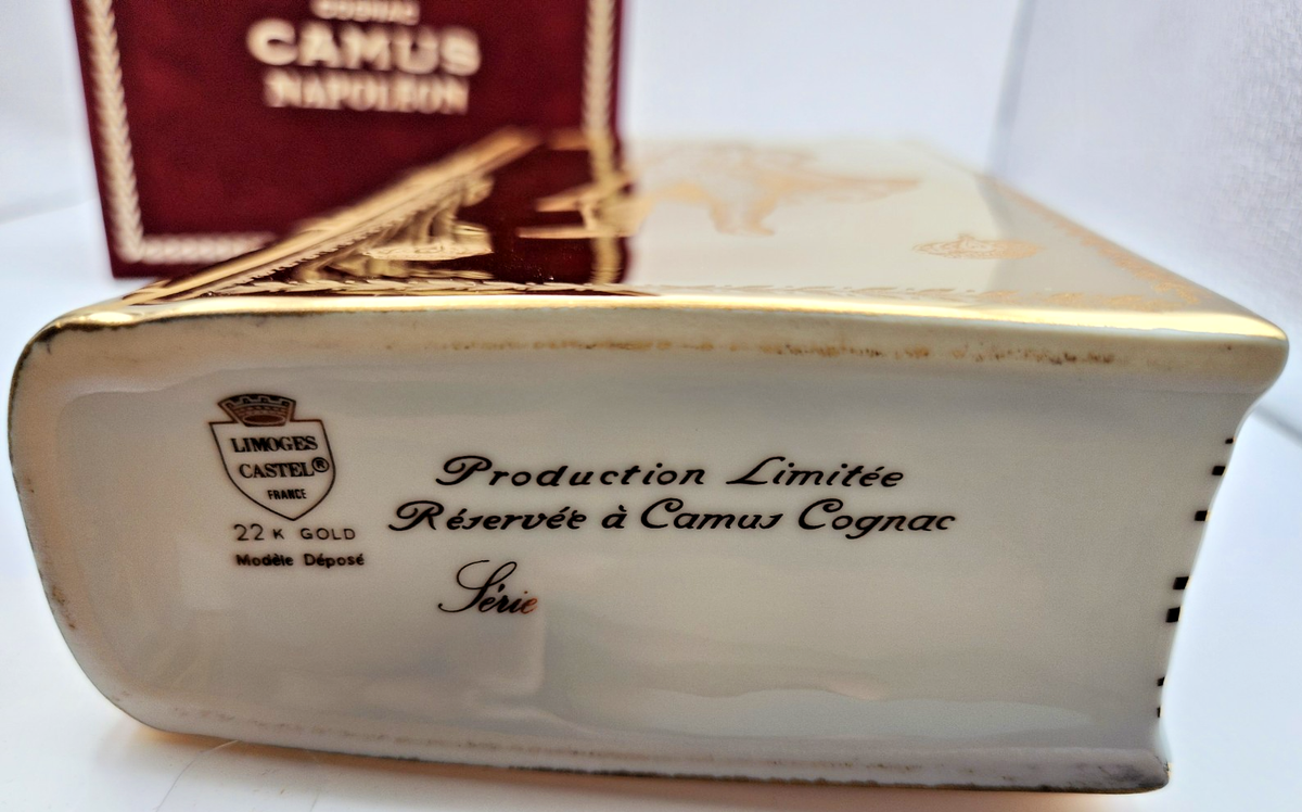 CAMUS Napoleon Book Decanter Gold 700ml Empty w/ Box 22k Gold