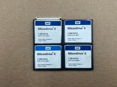 LOT OF 4 WD SiliconDrive II SSD-C01GI-4825 1GB PATA CF WD CF Card