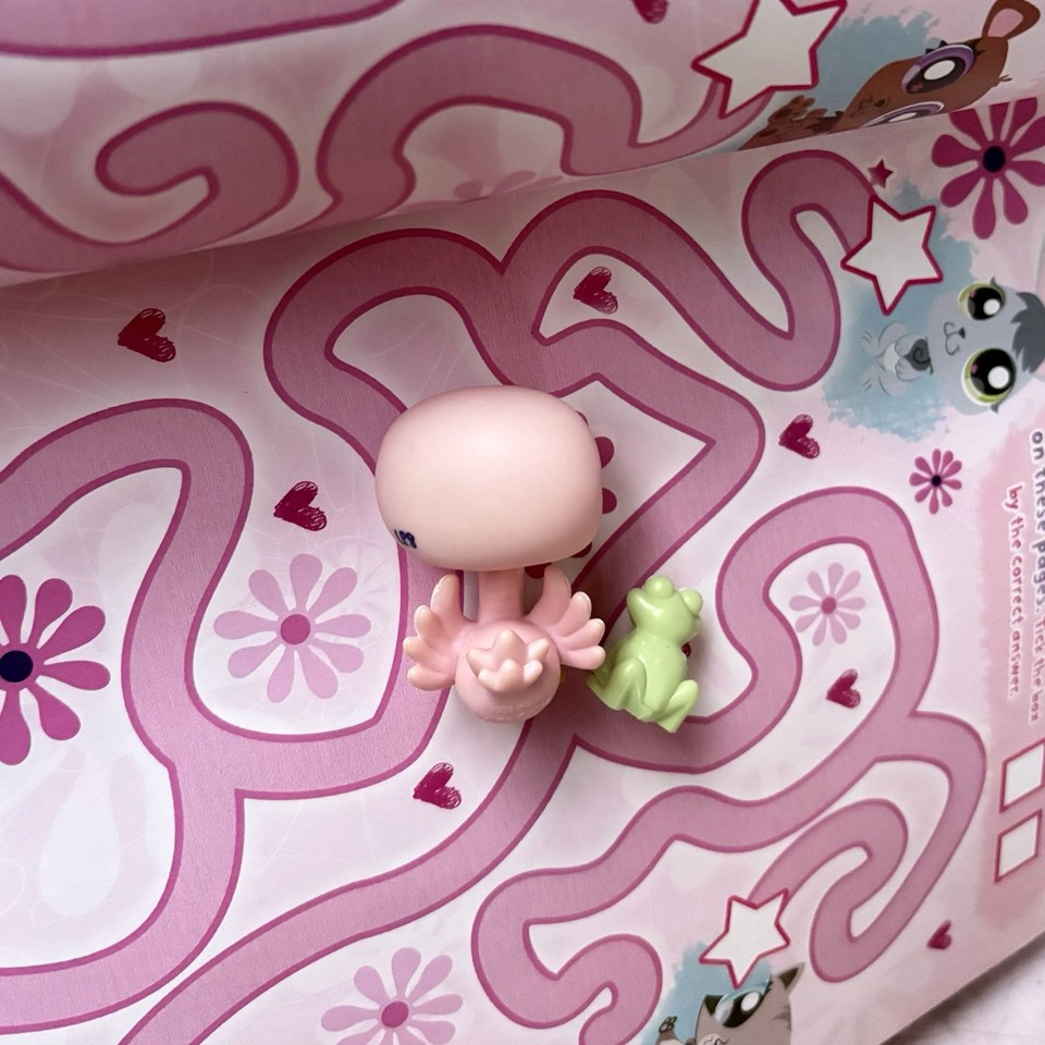 Littlest Pet Shop Baby Pink Swan #2075 + Mini Green Frog Set | eBay UK