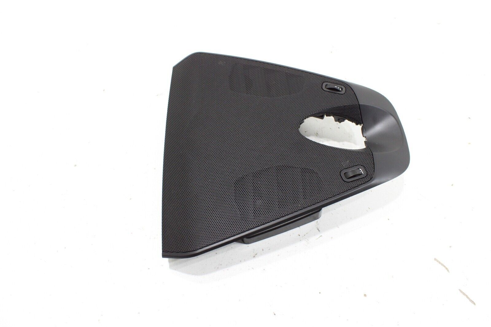 2017 - 2020 MASERATI LEVANTE DASH DASHBOARD CENTER SPEAKER GRILLE COVER TRIM OEM