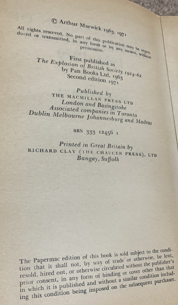 希少 CLASS Arthur Marwick 希少 CLASS Arthur Marwick Class in the