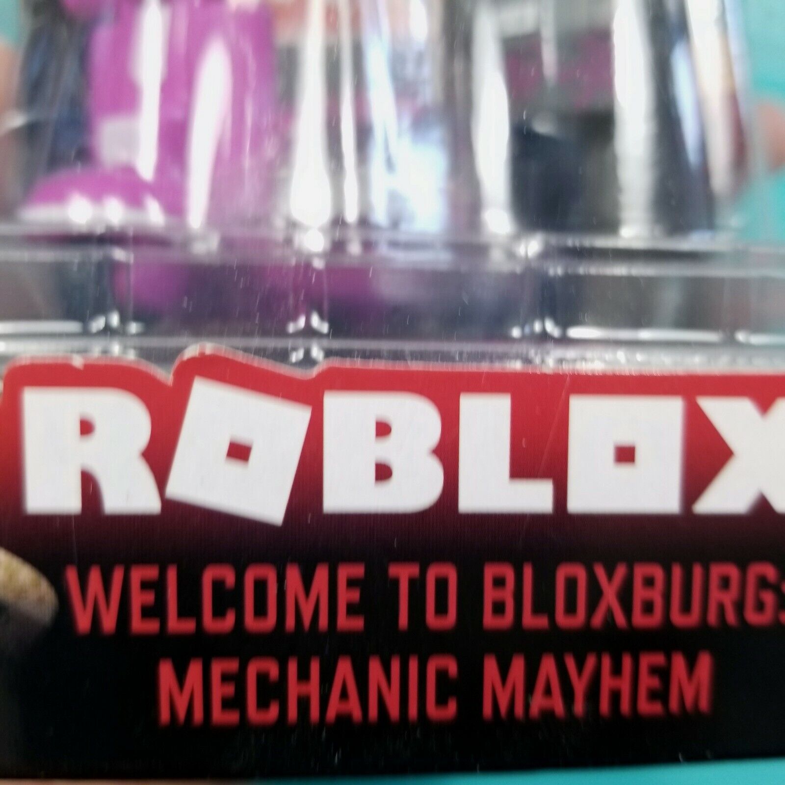 Roblox Welcome To Bloxburg Mechanic Mayhem Mike's Motors Action Figure w/  Code