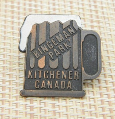 Bingeman Park Kitchener Canada Beer Mug Novelty Pin Tie Tack