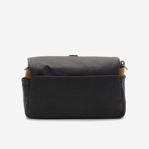 ONA The Bowery Camera Bag-Black Colored-Canvas Brand New-Free Shipping - Picture 2 of 5